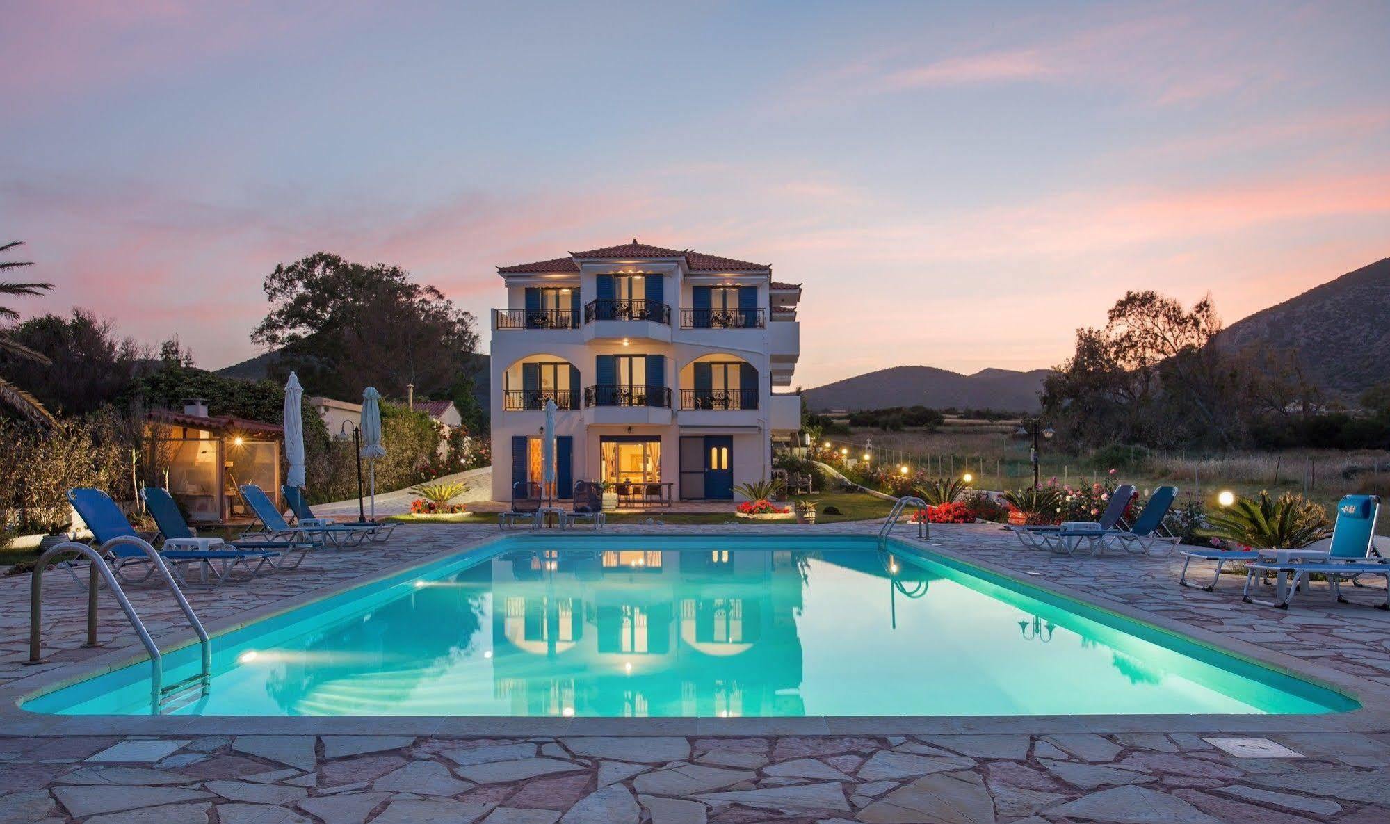 Venti Seaside Adult Hotel Monemvasía Екстериор снимка